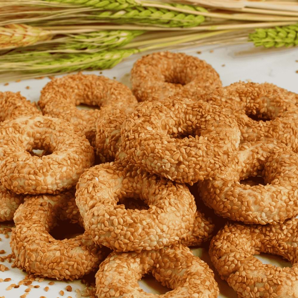 Susamlı Kandil Simidi