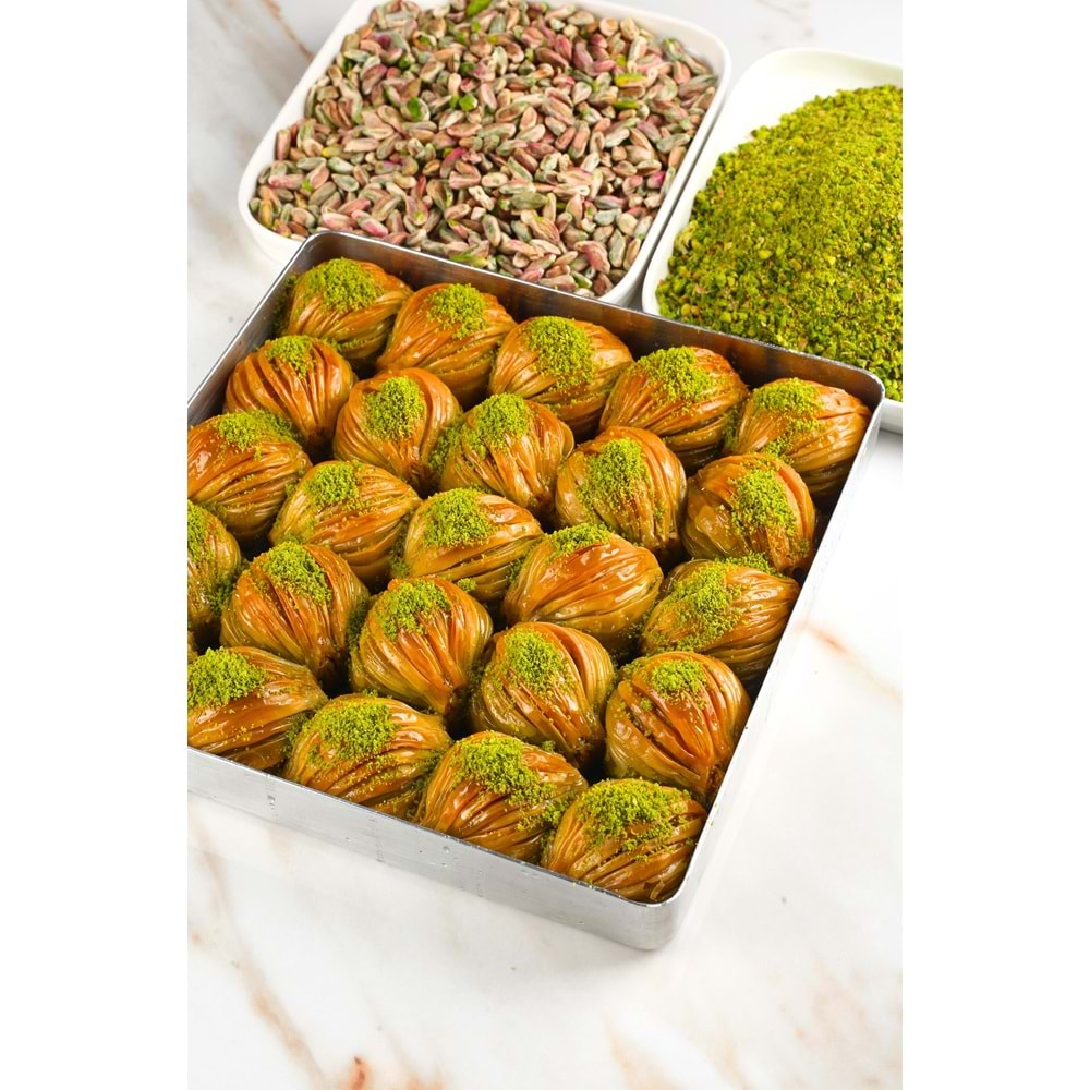 Tepsi Midye Baklava