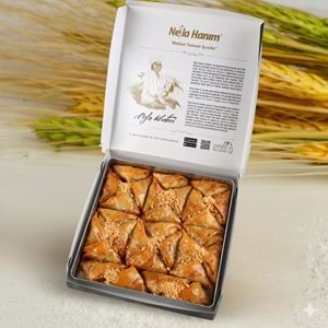 Tepsi Fındıklı Muska Tatlısı