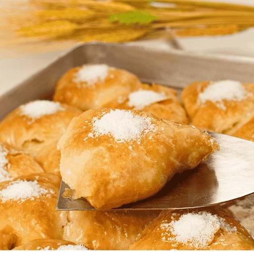 Şerbetli Üçgen Laz Böreği