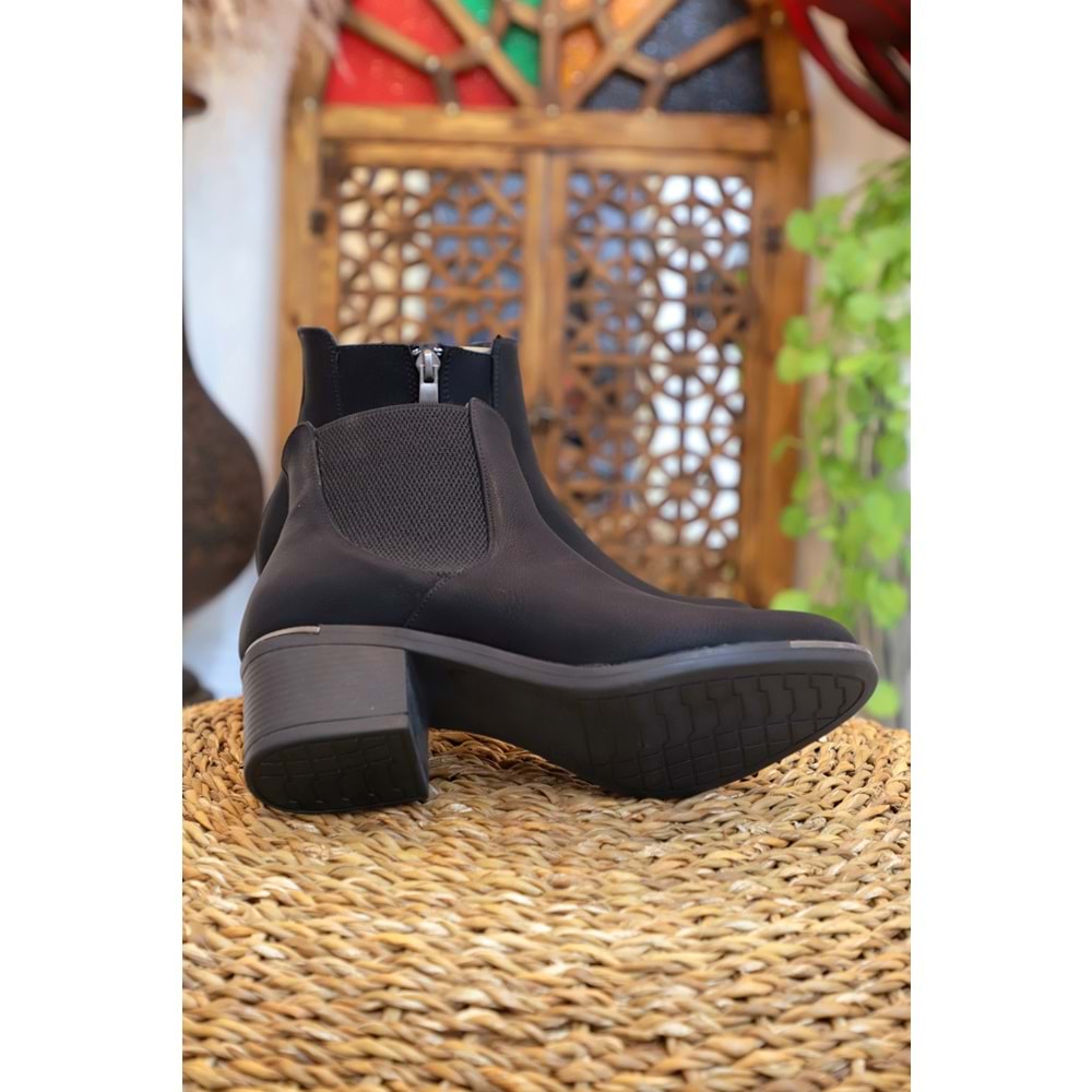 Konfores 1404 Kauçuk Tabanlı Bayan Klasik Bot - NKT01404-siyah-36