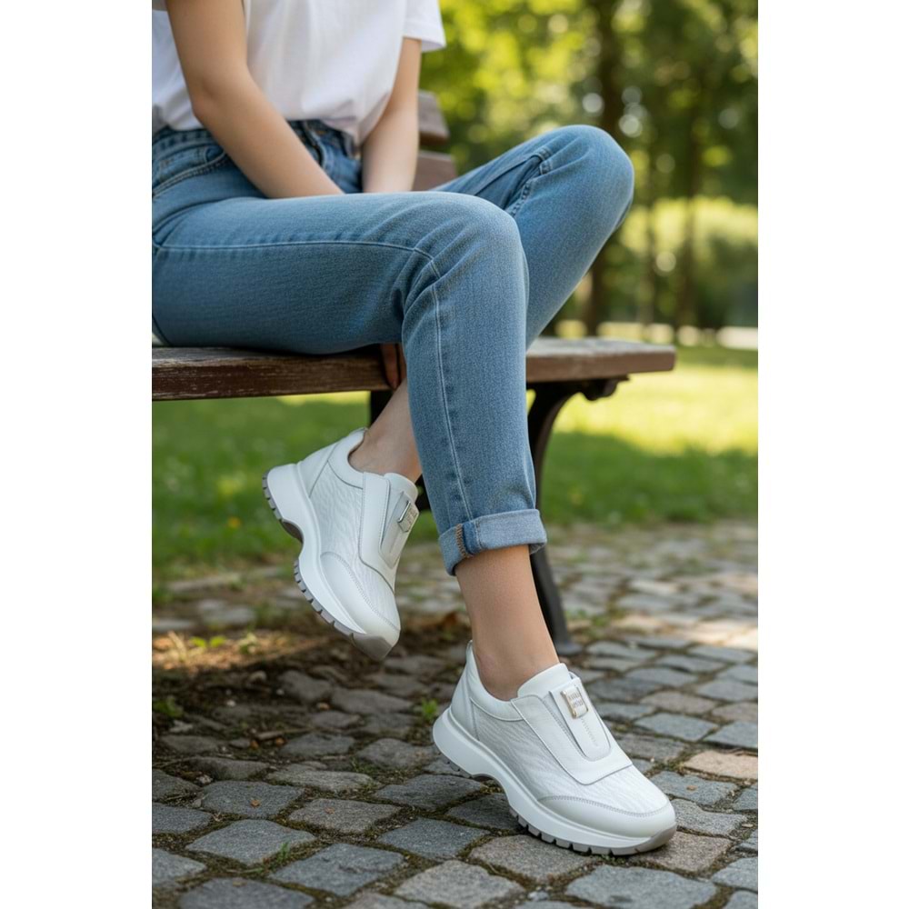 Konfores 1965-273061 Hakiki Deri Anatomik Tabanlı Kadın Sneakers Ayakkabı - NKT01965-BEYAZ-37