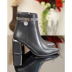 Konfores 1741-248026 Tpu Tabanlı Ayna Ökçeli Bayan Klasik Bot - NKT01741-siyah-37