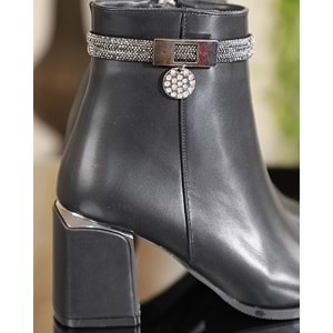 Konfores 1741-248026 Tpu Tabanlı Ayna Ökçeli Bayan Klasik Bot - NKT01741-siyah-37