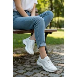Konfores 1965-273061 Hakiki Deri Anatomik Tabanlı Kadın Sneakers Ayakkabı - NKT01965-BEYAZ-38